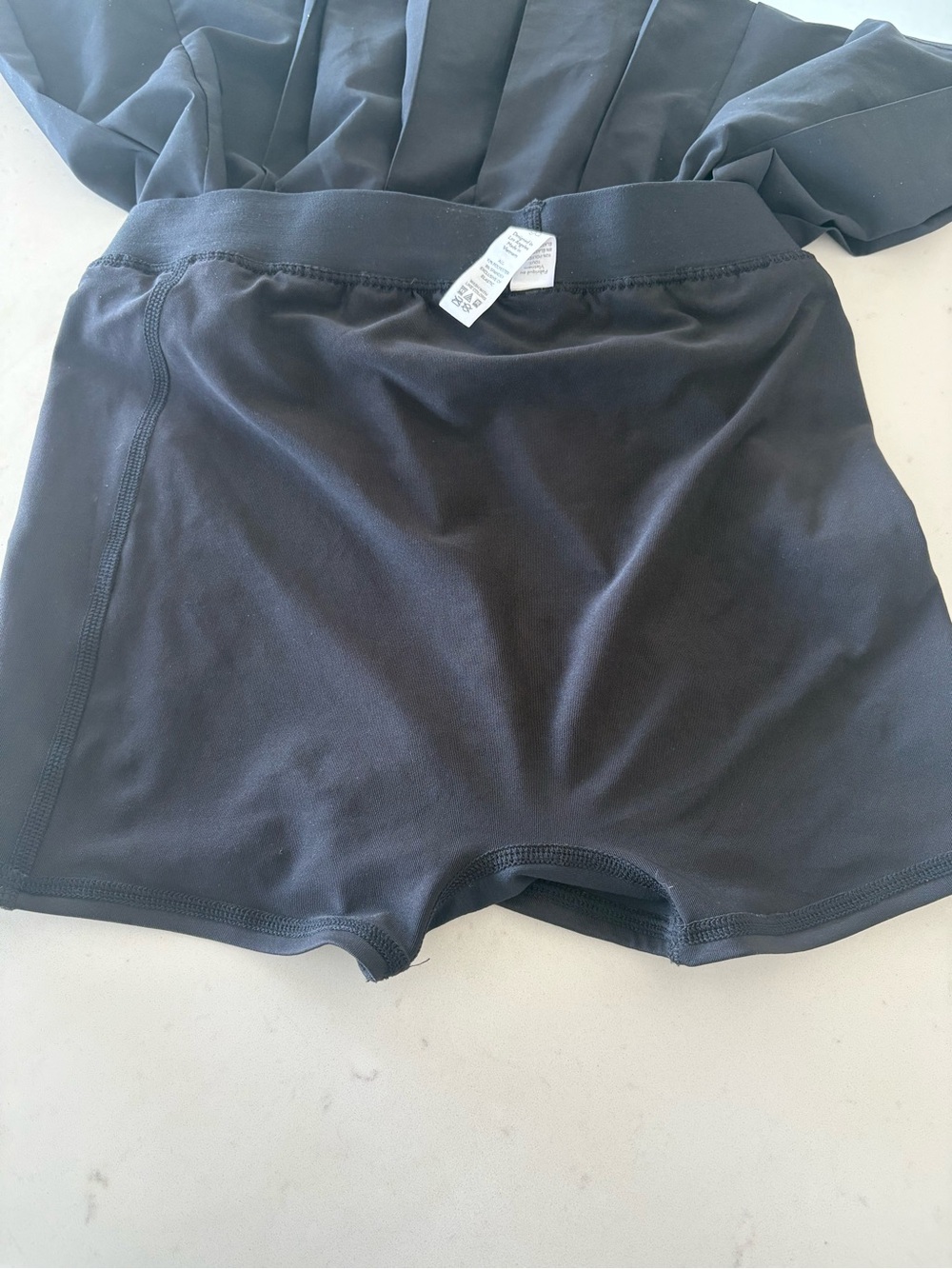 Alo yoga Varsity Tennis skirt in Black - Picture 10 of 10